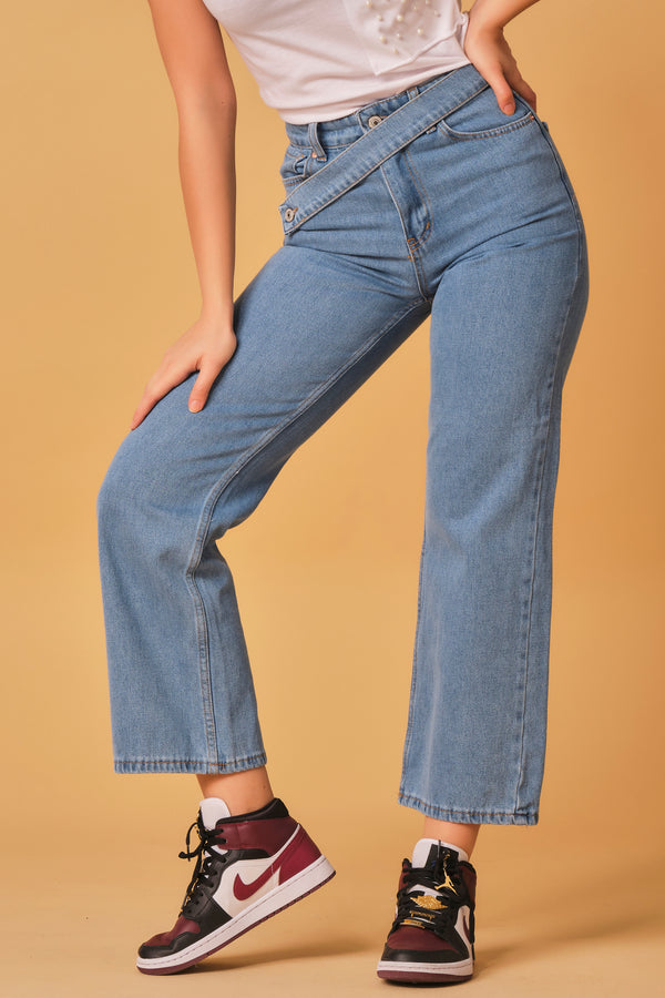 Straight High Angle Jeans