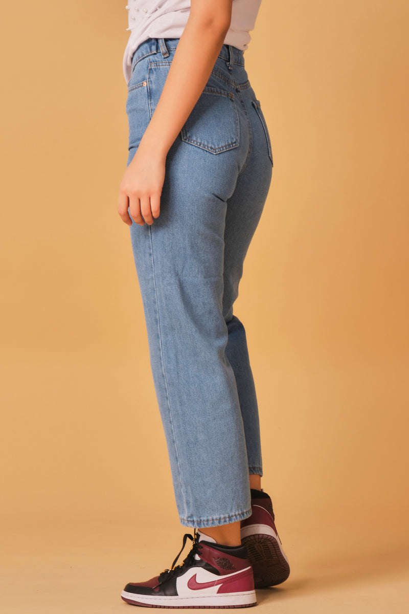 Straight High Angle Jeans