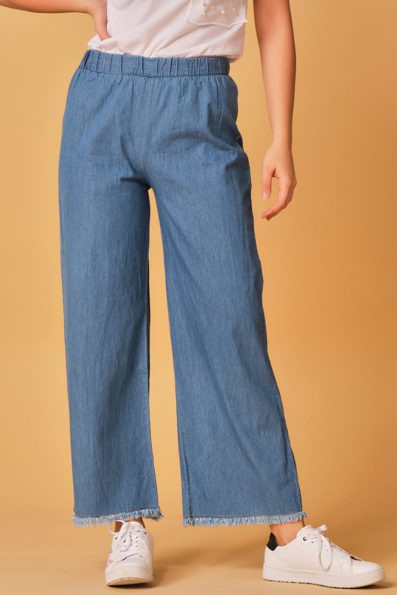 Light Weighted Jeans